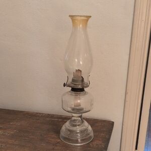 Elegant Clear Glass Oil Lamp